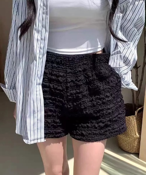 SHEENA(シーナ)の「くしゅくしゅシャーリングショートパンツ(その他パンツ・レディース・ホワイト/ブラック・M)」の8枚目の写真