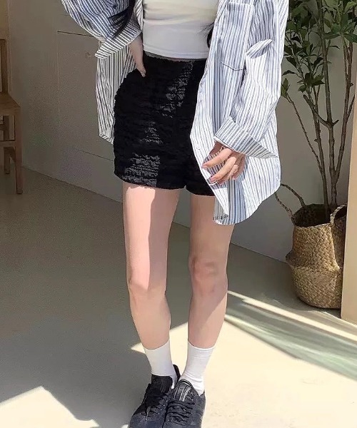 SHEENA(シーナ)の「くしゅくしゅシャーリングショートパンツ(その他パンツ・レディース・ホワイト/ブラック・M)」の12枚目の写真