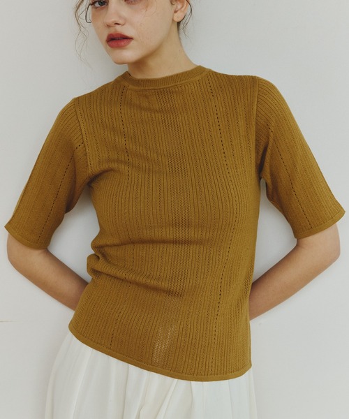 OLUN(オルン)の「pointelle knit top/針抜きニットトップス(ニット/セーター・レディース・マスタード/アイボリー/グリーン/ブラウン/ベージュ・FREE)」の5枚目の写真