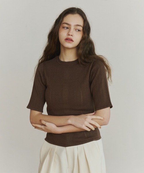 OLUN(オルン)の「pointelle knit top/針抜きニットトップス(ニット/セーター・レディース・マスタード/アイボリー/グリーン/ブラウン/ベージュ・FREE)」の16枚目の写真