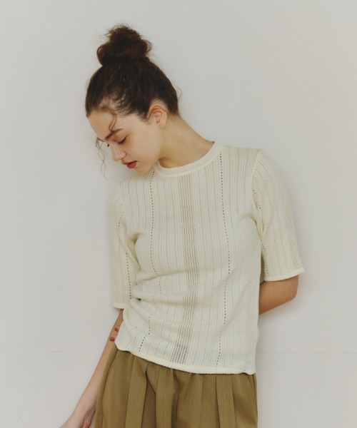 OLUN(オルン)の「pointelle knit top/針抜きニットトップス(ニット/セーター・レディース・マスタード/アイボリー/グリーン/ブラウン/ベージュ・FREE)」の22枚目の写真