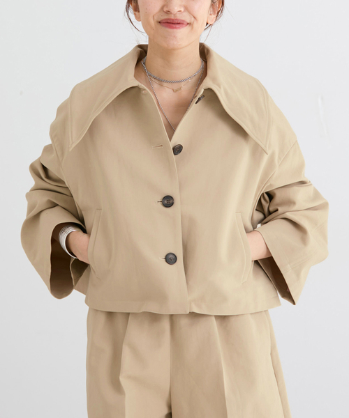IENA（イエナ）の「THE M ステンカラージャケット（その他アウター・レディース・ベージュ/ベージュ系その他・FREE）」の2枚目の写真