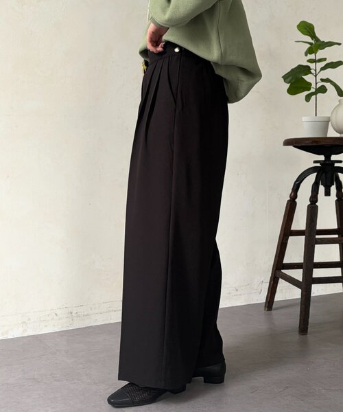 Chez toi（シェトワ）の「サイドボタンワイドパンツ（その他パンツ・レディース・ブラック/グレイッシュベージュ/チャコールグレー・FREE）」の7枚目の写真