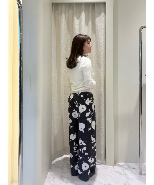 ESTNATION（エストネーション）の「ESTNATION / バイカラーフラワーパネルプリントパンツ（その他パンツ・レディース・インディゴブルー・38/36）」の15枚目の写真