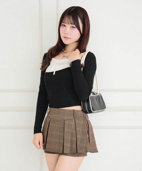 ALLuRing ChaRm(アリュリングチャーム)の「Frill Ribbon Ribbed Knit Blouse / フリルリボンリブニットブラウス(シャツ/ブラウス・レディース・ライトブルー/ブラック・FREE)」の14枚目の写真
