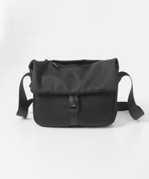 RODE SKO | 撥水フィドロックショルダーバッグ M(ショルダーバッグ)