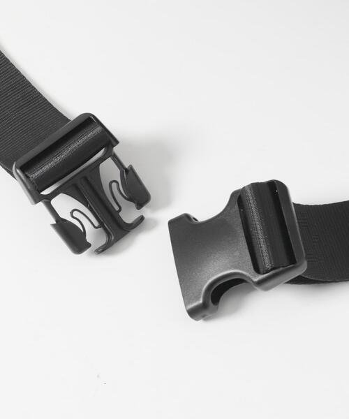 RODE SKO(ロデスコ)の「撥水フィドロックショルダーバッグ M(ショルダーバッグ・メンズ・カーキ/ブラック・MEDIUM)」の9枚目の写真