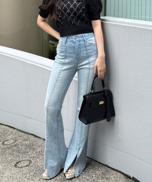 rienda(リエンダ)の「レースアップハイウエストデニムパンツ 春服(デニムパンツ・レディース・ブラック/ライトブルー/ホワイト・X-SMALL/SMALL/MEDIUM)」の1枚目の写真