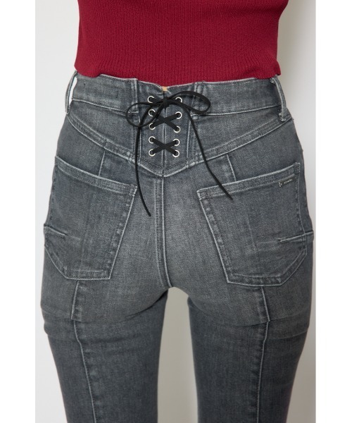 rienda(リエンダ)の「レースアップハイウエストデニムパンツ 春服(デニムパンツ・レディース・ブラック/ライトブルー/ホワイト・X-SMALL/SMALL/MEDIUM)」の21枚目の写真