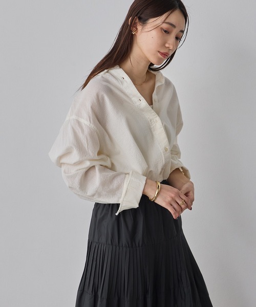 hunch(ハンチ)の「ドビーストライプ カットオフシャツ(シャツ/ブラウス・レディース・オフホワイト/ブラック/ピンク・FREE)」の13枚目の写真