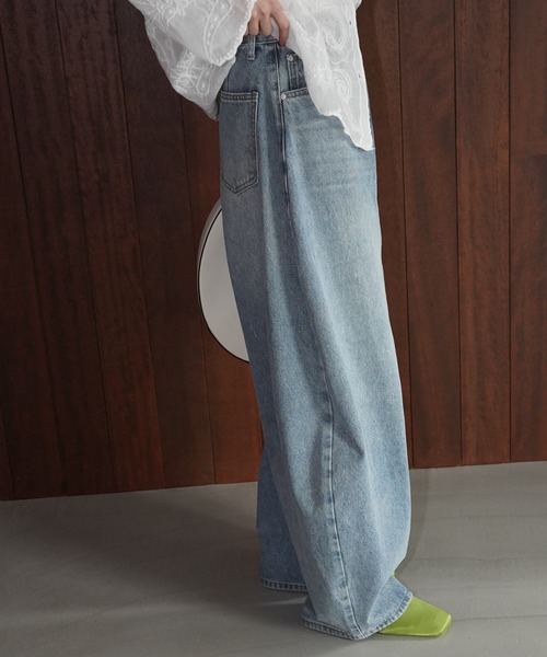 chuclla(チュクラ)の「カーブシルエットワイドデニム chw26s135(デニムパンツ・レディース・ブルー・S/M/L)」の5枚目の写真