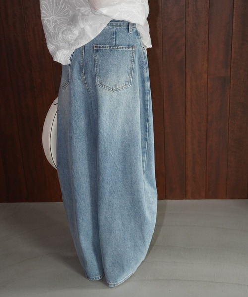 chuclla(チュクラ)の「カーブシルエットワイドデニム chw26s135(デニムパンツ・レディース・ブルー・S/M/L)」の8枚目の写真