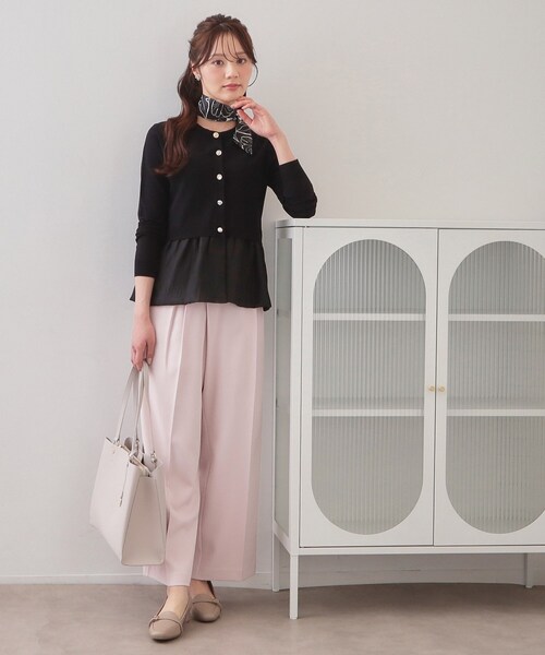 index（インデックス）の「ペプラムレイヤード多釦カーディガン【洗濯機OK】（カーディガン/ボレロ・レディース・アイボリー/ブラック/サックスブルー・36/38/40/42）」の9枚目の写真