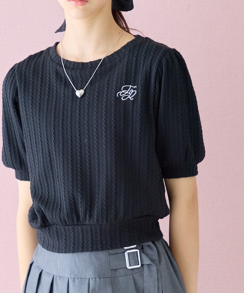 Amourire girl(アムリールガール)の「ワンポイント ロゴ Tシャツ クラシカル パフスリーブ 半袖 Tシャツ カットソー(Tシャツ/カットソー・キッズ・サックスブルー/ブラック/オフホワイト・150cm/140cm/130cm/160cm)」の21枚目の写真