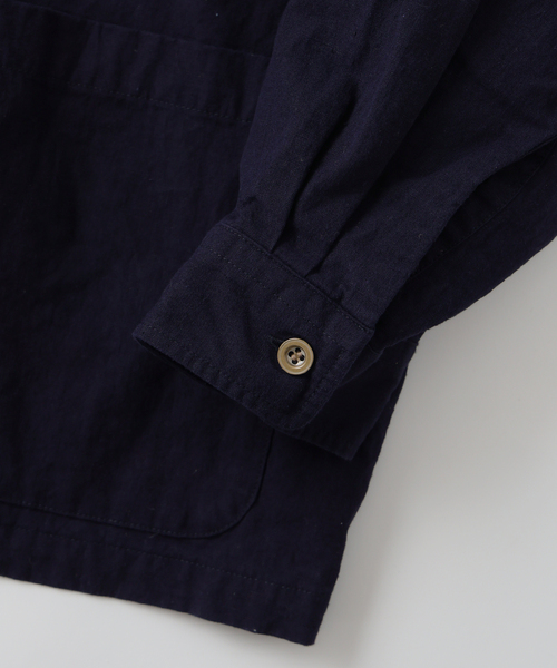 JOURNAL STANDARD J.S HOMESTEAD（ジャーナルスタンダードホームステッド）の「J.S.Homestead / リラックス オープン コットン リネン 長袖 シャツ（シャツ/ブラウス・メンズ・ネイビー/ウッド/ブラック系その他・LARGE/MEDIUM）」の9枚目の写真