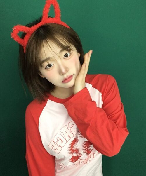 AMESWORLDWIDE(アメスワールドワイド)の「VINTAGE 52 RAGLAN LS TEE RED(Tシャツ/カットソー・レディース・その他・LARGE/MEDIUM/SMALL)」の16枚目の写真
