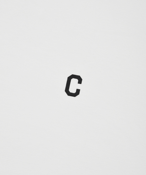 COVERNAT(カバーナット)の「ソロナ スモールCロゴTシャツ ホワイト(Tシャツ/カットソー・レディース・その他・SMALL/MEDIUM/LARGE/X-LARGE/XX-LARGE/X-SMALL)」の4枚目の写真