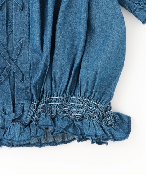 PINK-latte(ピンクラテ)の「レースアップオフショルブラウス(シャツ/ブラウス・キッズ・ライトブルー/グレー・130cm/120cm/140cm/150cm/160cm)」の6枚目の写真