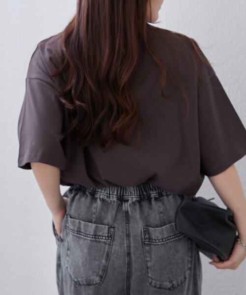 Another Branch olive des olive（アナザーブランチオリーブデオリーブ）の「【人気デザイン】花刺繍×ラインストーンTシャツ（Tシャツ/カットソー・レディース・スミクロ/オフホワイト/オートミール・FREE）」の14枚目の写真