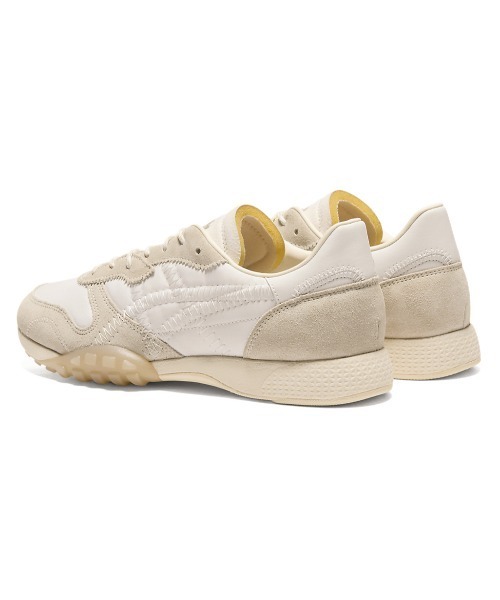 Onitsuka Tiger(オニツカタイガー)の「TRASPIKE / トラスパイク(スニーカー・レディース・ブラック×ブラック/ホワイト系その他/ベージュ系その他・22.5/23/23.5/24/24.5/25/25.5/26/26.5/27/27.5/28/28.5/29)」の13枚目の写真