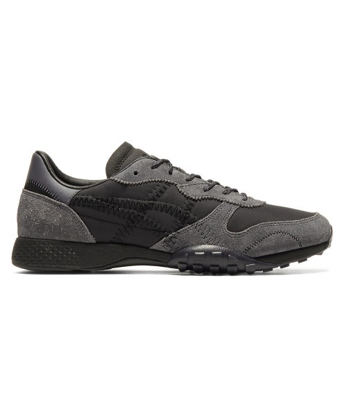 Onitsuka Tiger(オニツカタイガー)の「TRASPIKE / トラスパイク(スニーカー・レディース・ブラック×ブラック/ホワイト系その他/ベージュ系その他・22.5/23/23.5/24/24.5/25/25.5/26/26.5/27/27.5/28/28.5/29)」の16枚目の写真