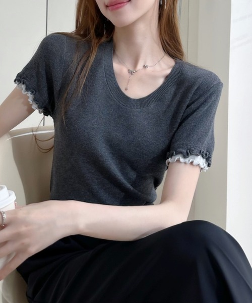 Ada.(エイダ)の「バイカラー メロー デザイン Uネック ニット トップス(ニット/セーター・レディース・ブルー/グレー/イエロー/チャコール・FREE)」の16枚目の写真