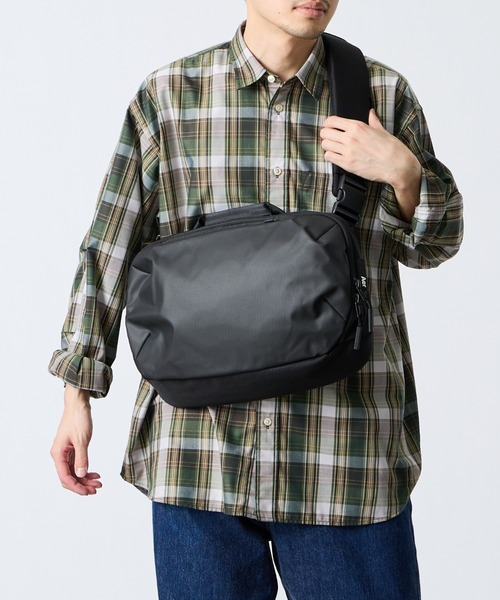 TECH SLING 3 斜背包