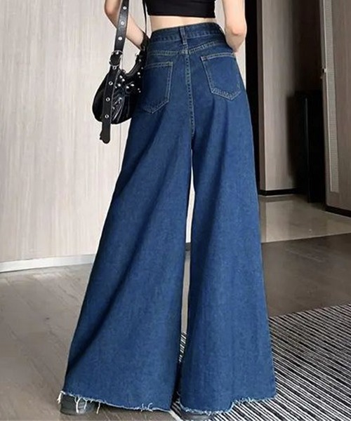 DAY CLOSET（デイ クローゼット）の「【大きいサイズ有】ボリュームで美シルエットを構築。ハイウエスト ワイド デニムパンツ レディース（デニムパンツ・レディース・ブルー・S/XL/L/M）」の4枚目の写真