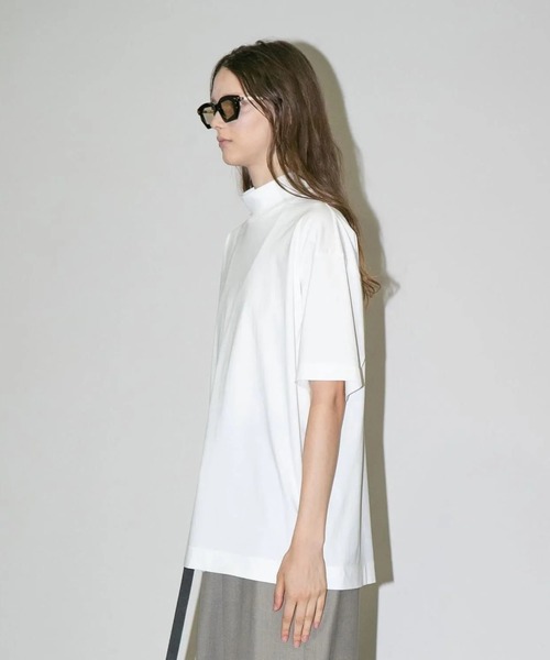 my beautiful landlet（マイビューティフルランドレット）の「【my beautiful landlet】SUPIMA COTTON HIGH NECK T-SHIRT（Tシャツ/カットソー・メンズ・イエロー/チャコールグレー/ブラック/オフホワイト・1/0）」の7枚目の写真