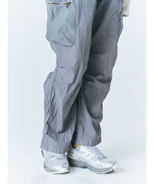 ASICS(アシックス)の「GEL-KAYANO 14 / ゲルカヤノ 14(スニーカー・メンズ・グレー系その他・27/25/28.5/25.5/27.5/24.5/23.5/28/26.5/29.5/23/24/26/29)」の10枚目の写真