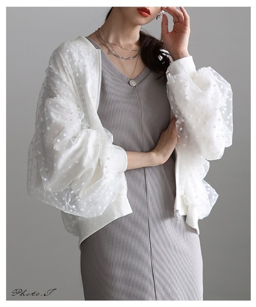 Sawa a la mode(サワアラモード)の「ドット柄チュールレイヤードブルゾン(ブルゾン・レディース・オフホワイト/ブラック・FREE)」の3枚目の写真