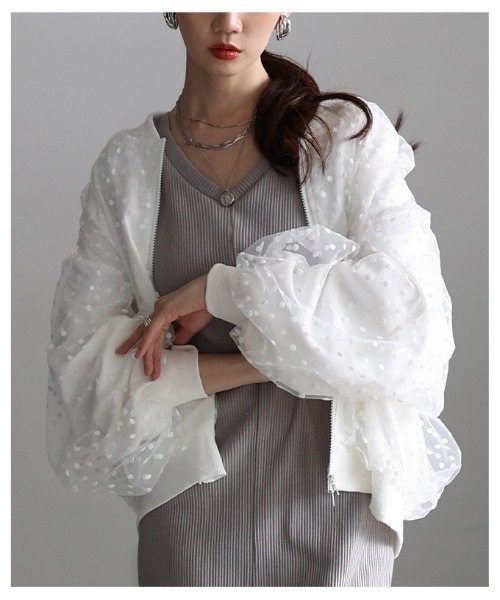 Sawa a la mode(サワアラモード)の「ドット柄チュールレイヤードブルゾン(ブルゾン・レディース・オフホワイト/ブラック・FREE)」の8枚目の写真