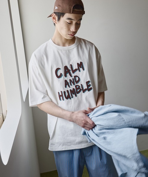 niko and...(ニコアンド)の「刺繍ロゴTシャツ(Tシャツ/カットソー・メンズ・ライトグレー/オフホワイト/ネイビー/オレンジ・LARGE/MEDIUM)」の2枚目の写真