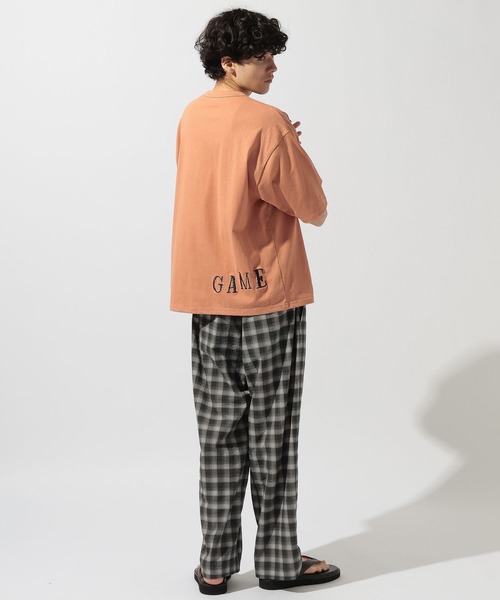 niko and...(ニコアンド)の「刺繍ロゴTシャツ(Tシャツ/カットソー・メンズ・ライトグレー/オフホワイト/ネイビー/オレンジ・LARGE/MEDIUM)」の21枚目の写真