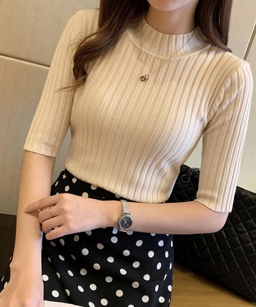 ReRe（リリ）の「ハイネックリブニットトップス（ニット/セーター・レディース・ブラック/ブルーグレー/ブルーグリーン/ホワイト/キャメル/ダークブラウン/ベージュ/イエロー・FREE）」の5枚目の写真