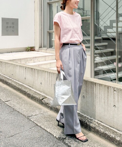 NOLLEY’S(ノーリーズ)の「ウォッシャブルワイドノースリーブTシャツ(Tシャツ/カットソー・レディース・ネイビー/オレンジ/ブラウン/ホワイト/ベビーピンク・38)」の7枚目の写真