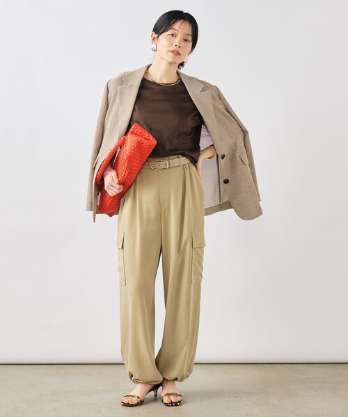 NOLLEY’S(ノーリーズ)の「ウォッシャブルワイドノースリーブTシャツ(Tシャツ/カットソー・レディース・ネイビー/オレンジ/ブラウン/ホワイト・38)」の15枚目の写真