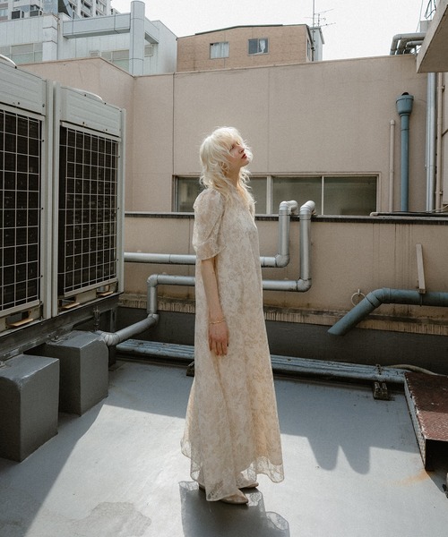 et.UNiVER(エトユニベール)の「NOble A-line dress(ドレス・レディース・アイボリー/ブラック/グレー・SMALL/MEDIUM/LARGE)」の17枚目の写真