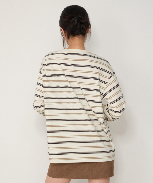 MUSINSA STANDARD WOMAN（ムシンサスタンダードウーマン）の「ウィメンズマルチストライプオーバーサイズ長袖Tシャツ[クリーム/ベージュ]（Tシャツ/カットソー・レディース・その他・X-SMALL/SMALL/MEDIUM/LARGE）」の3枚目の写真