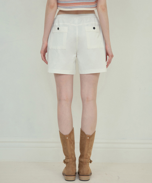 OURNOSTALGIA（アワー ノスタルジア）の「Classic banding half pants_Ivory(O25-PT04)（その他パンツ・レディース・アイボリー・FREE）」の3枚目の写真