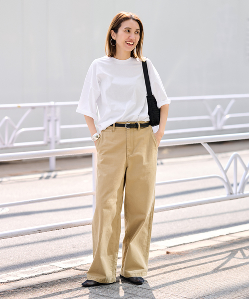 FRAMeWORK(フレームワーク)の「ATON/エイトン SUVIN 60/2 WIDE SLEEVE T-SHIRT(Tシャツ/カットソー・レディース・ホワイト/アイボリー/ブラック・FREE)」の11枚目の写真