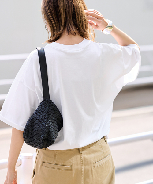FRAMeWORK(フレームワーク)の「ATON/エイトン SUVIN 60/2 WIDE SLEEVE T-SHIRT(Tシャツ/カットソー・レディース・ホワイト/アイボリー/ブラック・FREE)」の17枚目の写真