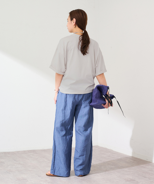 FRAMeWORK(フレームワーク)の「ATON/エイトン SUVIN 60/2 WIDE SLEEVE T-SHIRT(Tシャツ/カットソー・レディース・ホワイト/アイボリー/ブラック・FREE)」の20枚目の写真