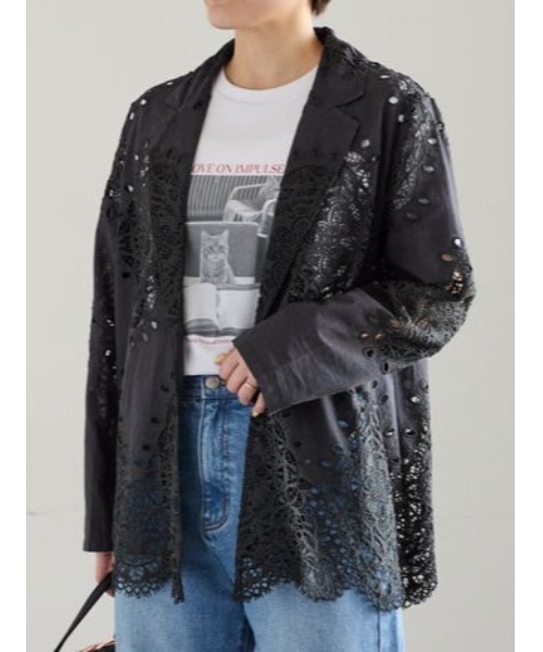 Te chichi(テチチ)の「ケミカルレースコットンジャケット(ノーカラージャケット・レディース・オフホワイト/チャコールグレー・F)」の4枚目の写真