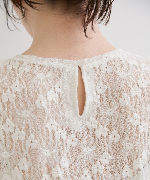 le cercle ADAM ET ROPE'(ルセルクルアダムエロペ)の「レースカットトップス(Tシャツ/カットソー・レディース・ブラック/ホワイト・FREE)」の19枚目の写真