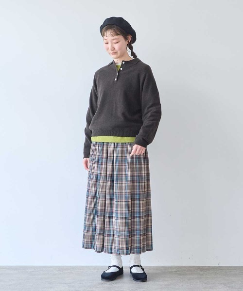 bulle de savon(ビュルデサボン)の「ジーロンラム ポロプルオーバー(ニット/セーター・レディース・ダークブラウン/イエロー/サックスブルー/カーキ/ピンク/レッド・FREE)」の19枚目の写真