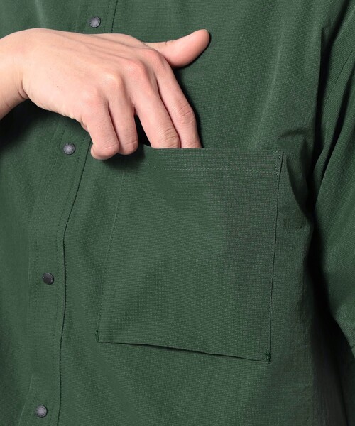 NANGA(ナンガ)の「【NANGA】 DOT AIR COMFY SS SHIRTS(シャツ/ブラウス・メンズ・グリーン/ブラック/ネイビー・M/L)」の8枚目の写真