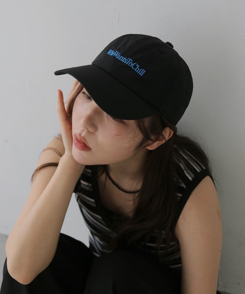 cheriella(シェリエラ)の「【cheriella】ベーシックロゴキャップ BASIC LOGO CAP(キャップ・レディース・ネイビー/ベージュ/ブラック・FREE)」の5枚目の写真