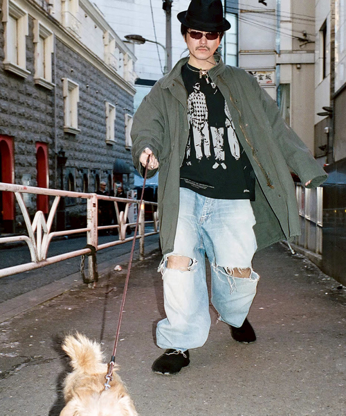 PLEASURES（プレジャー）の「PLEASURES × OASIS DEFINITELY HEAVYWEIGHT S（Tシャツ/カットソー・メンズ・ブラック系その他・X-LARGE/LARGE/MEDIUM）」の4枚目の写真