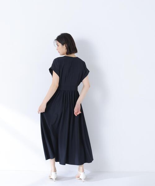 NATURAL BEAUTY BASIC(ナチュラルビューティーベーシック)の「カシュクールフレンチスリーブワンピース(ワンピース・レディース・ネイビー/ブルー/オフホワイト・P/S/SMALL/MEDIUM)」の7枚目の写真